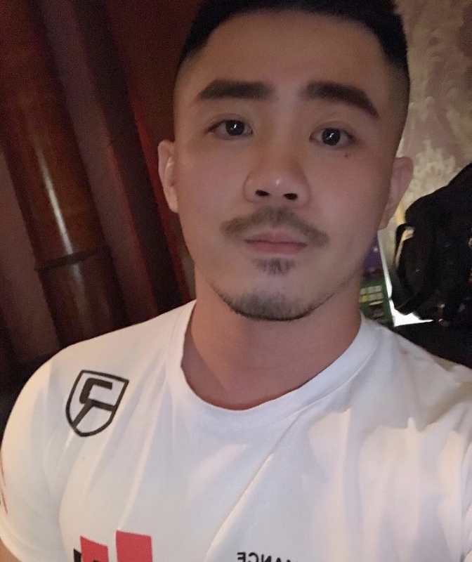 岁月的第二张照片--新界交友中心