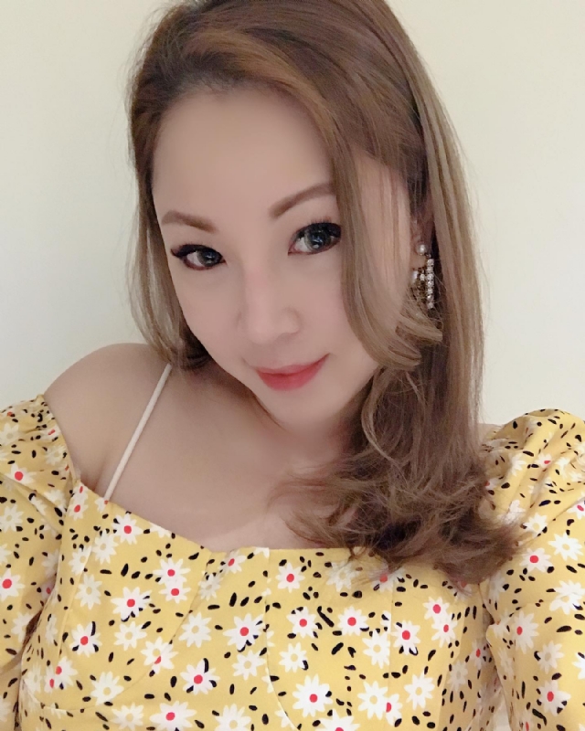 anni的第一张照片--新界交友中心